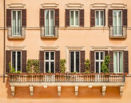 italy house rome old facade