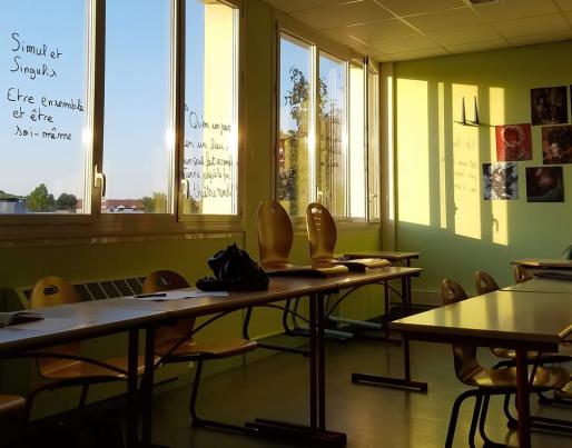 school building indoor chairs