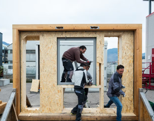 Dismantling of a wooden model facade