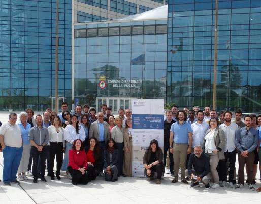 REHOUSE consortium in front of the Apulia Region building