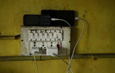 vintage plug