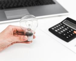 light bulb calculator costs energy