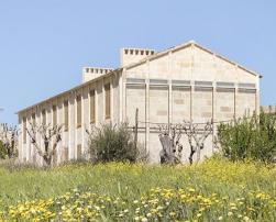 Building in Santa Eugènia 