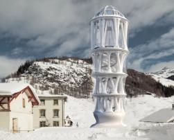 Front view of the White Tower in Mulegns