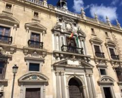 Image of the facade of the Royal Chancellery of Granada, a historical building